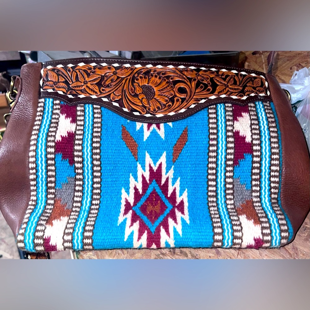 Large American Darling purse